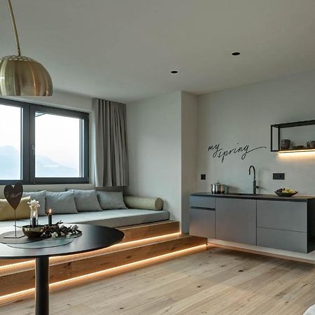 My Spring - Panoramic Suites Лана Екстериор снимка